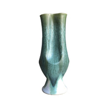 Load image into Gallery viewer, Andre Fu Living Mid Century Rhythm A103CRHMC, Ceramic Vase - The Bloom 150 x 120 x 270 mm
