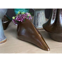 Load image into Gallery viewer, Andre Fu Living Mid Century Rhythm A105CR8MC, Ceramic Vase - The Root 300 x 125 x 130 mm
