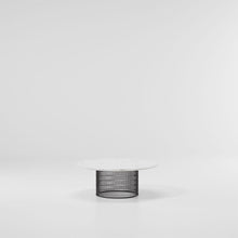 Load image into Gallery viewer, Mesh Small Table D900 mm in White Marble 079 and Feldspar Aluminum 082
